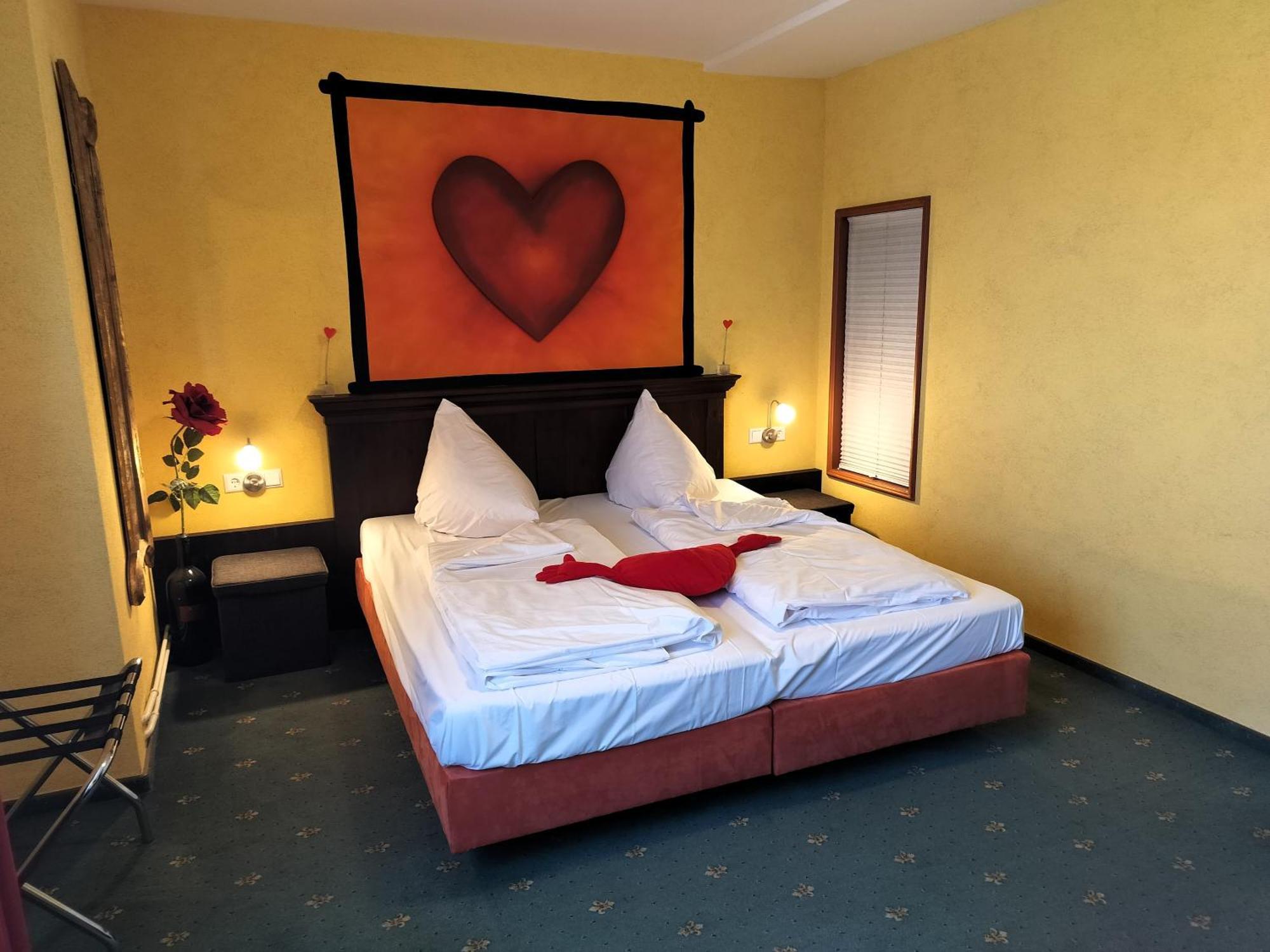Hotel Hirsch Rothenberg Ngoại thất bức ảnh